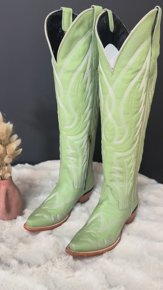 JADE boot